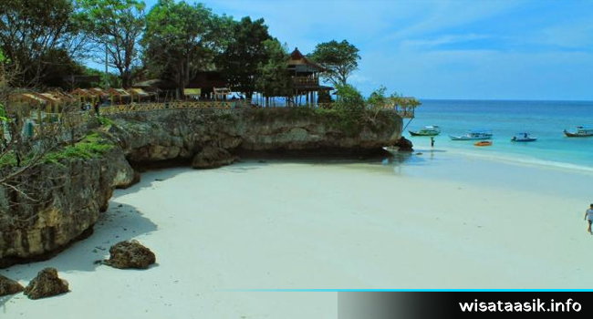 Pantai Tanjung Bira Bulukumba